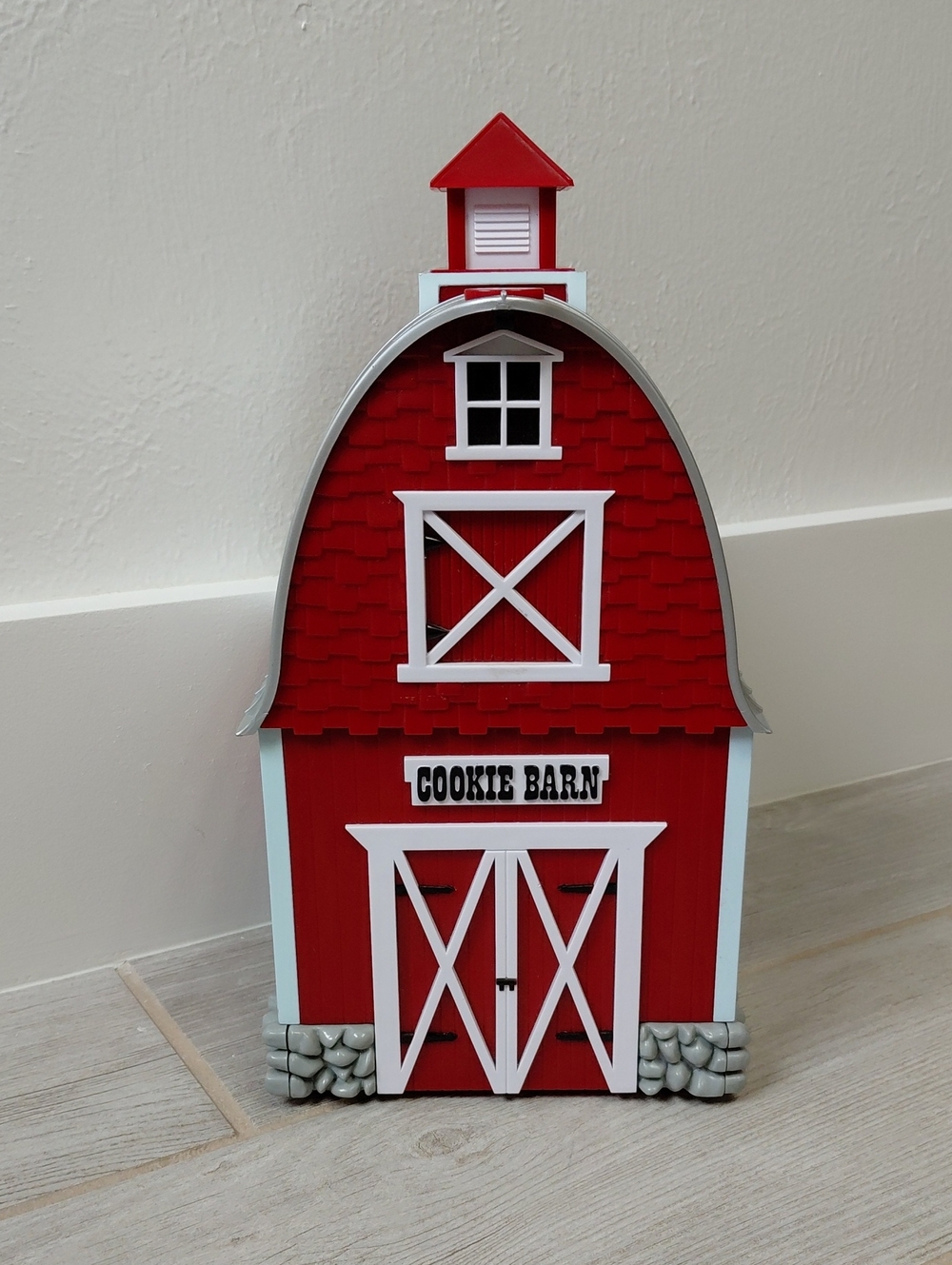 The Original Barn Musical COOKIE JAR Plays Green Acres TV Theme
